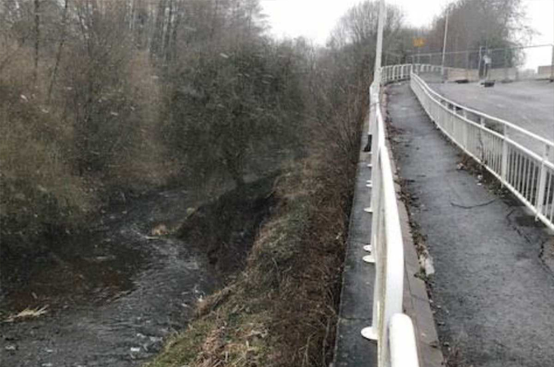 Aqua Rock Bag zaščita pred izpiranjem okoli nosilnih stebrov mostov in drugih struktur